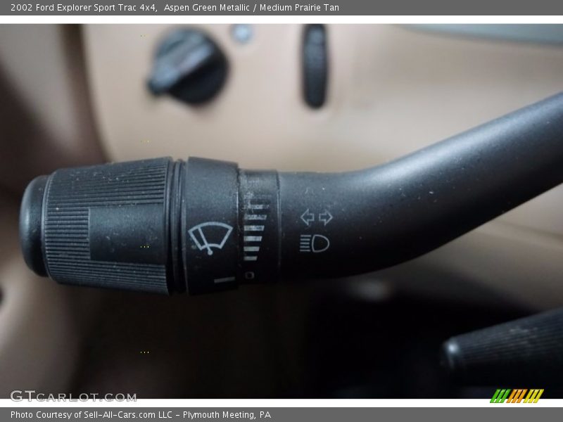 Aspen Green Metallic / Medium Prairie Tan 2002 Ford Explorer Sport Trac 4x4