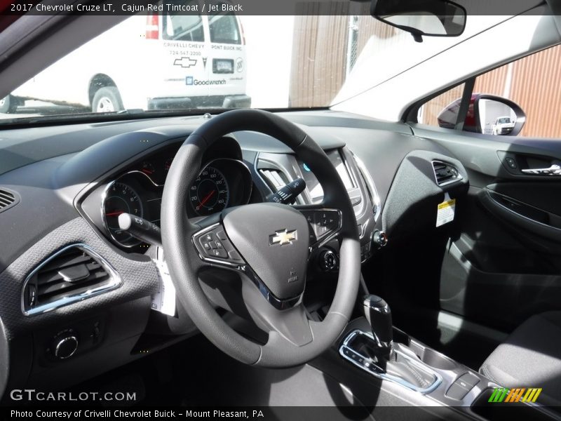 Cajun Red Tintcoat / Jet Black 2017 Chevrolet Cruze LT