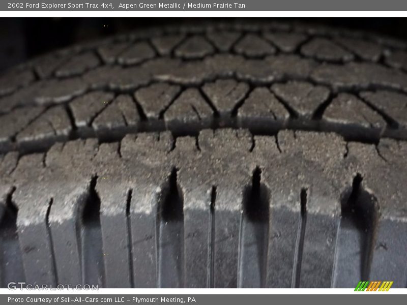 Aspen Green Metallic / Medium Prairie Tan 2002 Ford Explorer Sport Trac 4x4
