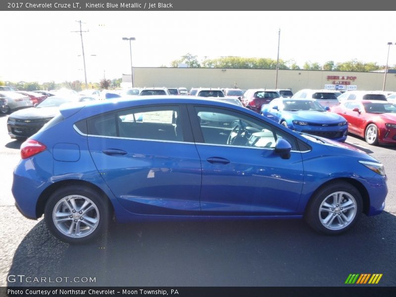 Kinetic Blue Metallic / Jet Black 2017 Chevrolet Cruze LT