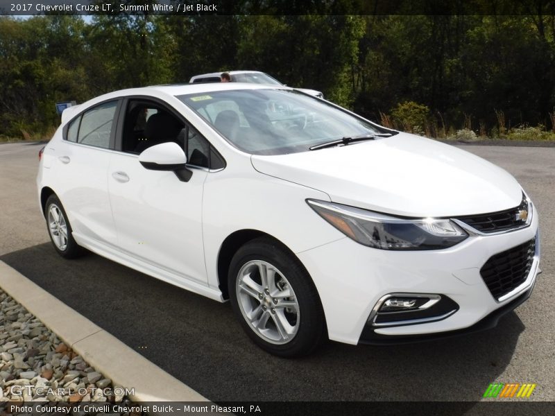 Summit White / Jet Black 2017 Chevrolet Cruze LT
