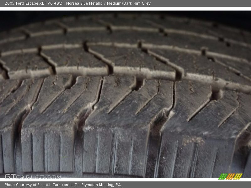 Norsea Blue Metallic / Medium/Dark Flint Grey 2005 Ford Escape XLT V6 4WD