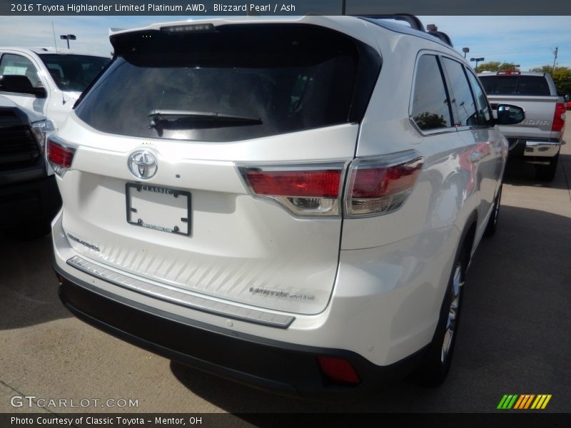 Blizzard Pearl / Ash 2016 Toyota Highlander Limited Platinum AWD