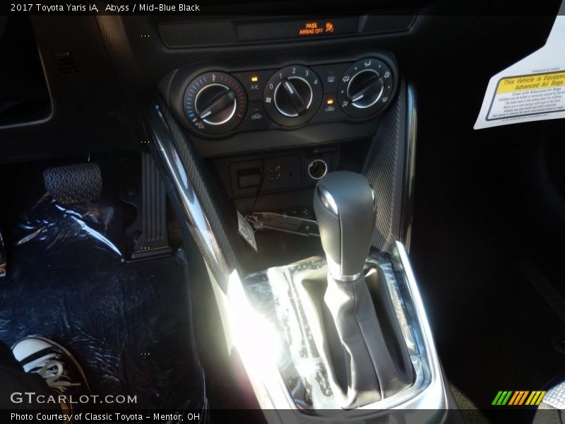 Abyss / Mid-Blue Black 2017 Toyota Yaris iA