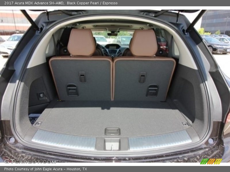  2017 MDX Advance SH-AWD Trunk