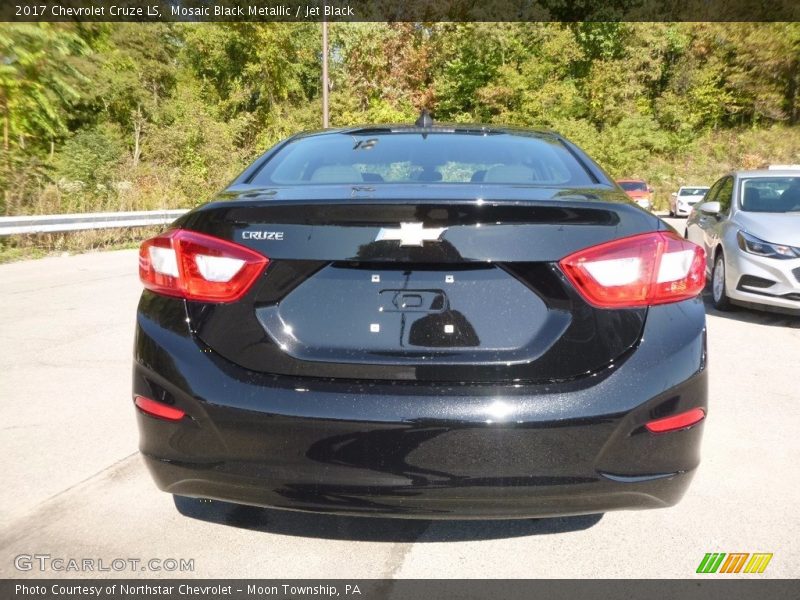 Mosaic Black Metallic / Jet Black 2017 Chevrolet Cruze LS