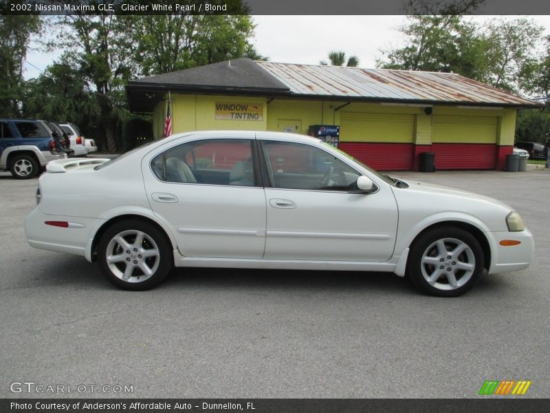 Glacier White Pearl / Blond 2002 Nissan Maxima GLE
