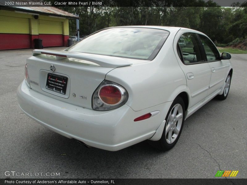 Glacier White Pearl / Blond 2002 Nissan Maxima GLE