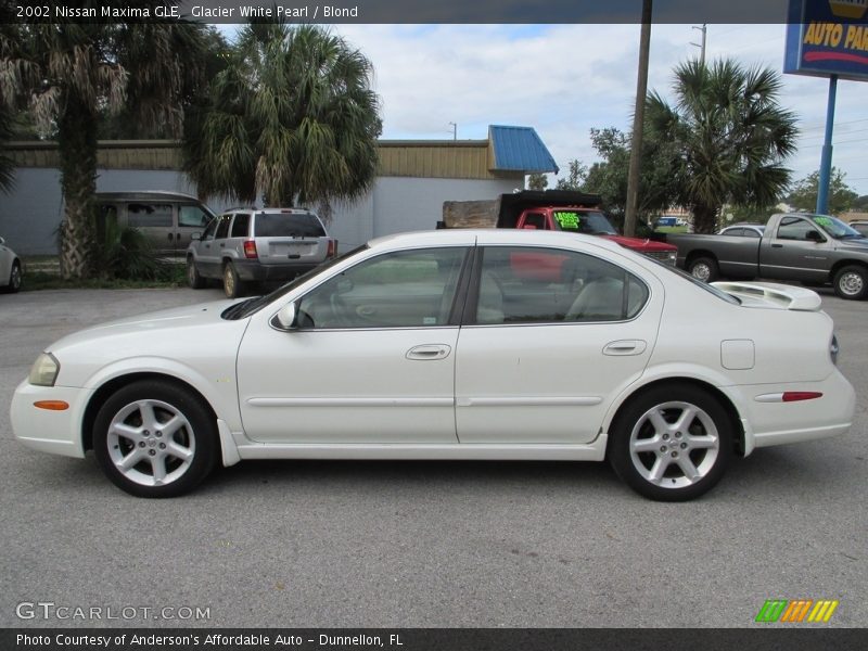 Glacier White Pearl / Blond 2002 Nissan Maxima GLE