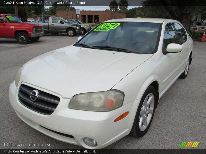 Glacier White Pearl / Blond 2002 Nissan Maxima GLE