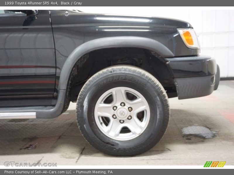 Black / Gray 1999 Toyota 4Runner SR5 4x4