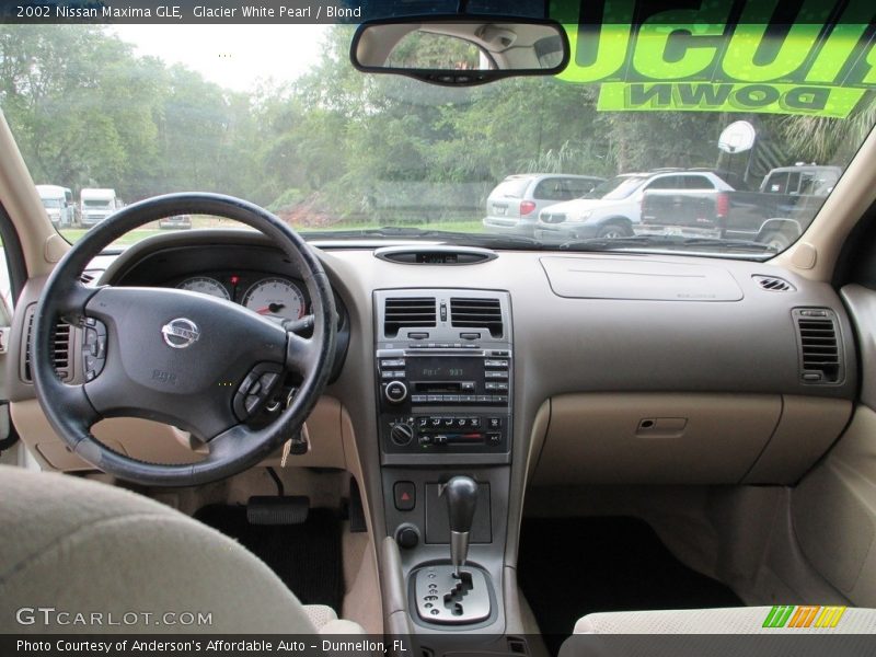 Glacier White Pearl / Blond 2002 Nissan Maxima GLE