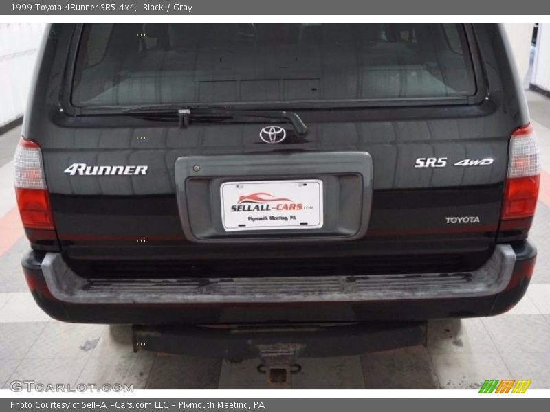 Black / Gray 1999 Toyota 4Runner SR5 4x4