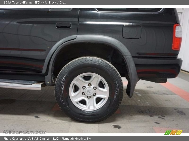 Black / Gray 1999 Toyota 4Runner SR5 4x4