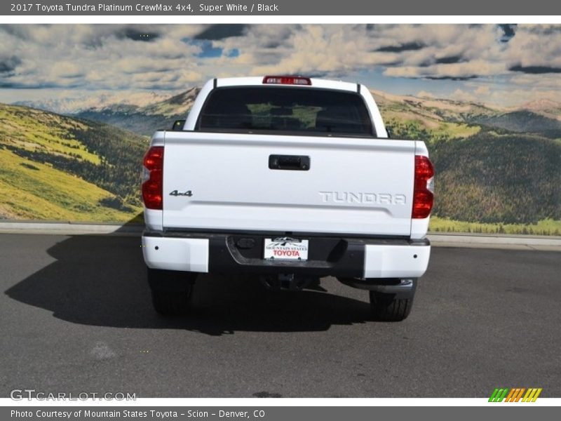 Super White / Black 2017 Toyota Tundra Platinum CrewMax 4x4