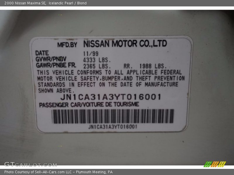Icelandic Pearl / Blond 2000 Nissan Maxima SE