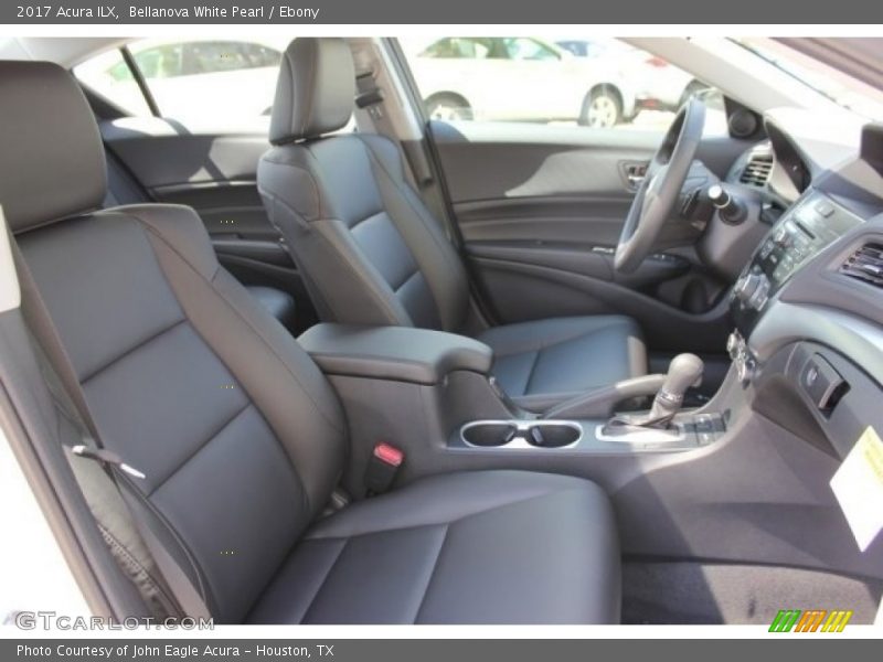 Bellanova White Pearl / Ebony 2017 Acura ILX