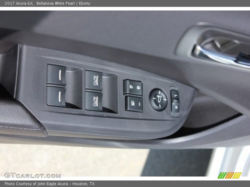 Bellanova White Pearl / Ebony 2017 Acura ILX