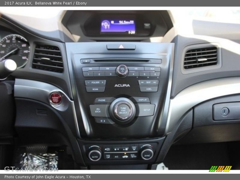 Bellanova White Pearl / Ebony 2017 Acura ILX