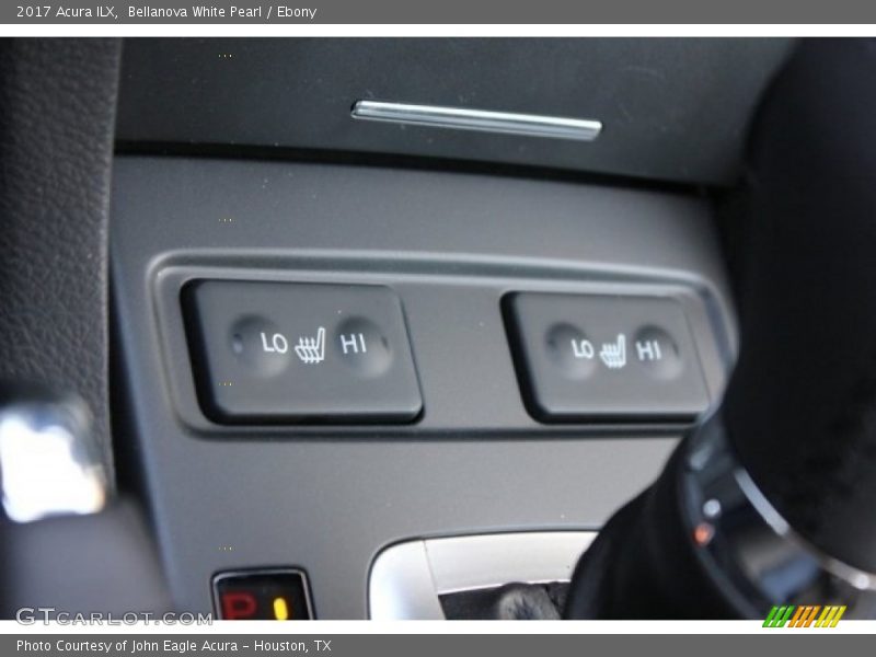 Bellanova White Pearl / Ebony 2017 Acura ILX
