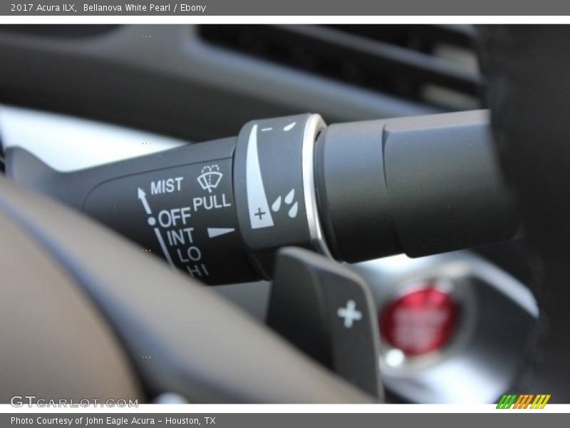 Bellanova White Pearl / Ebony 2017 Acura ILX