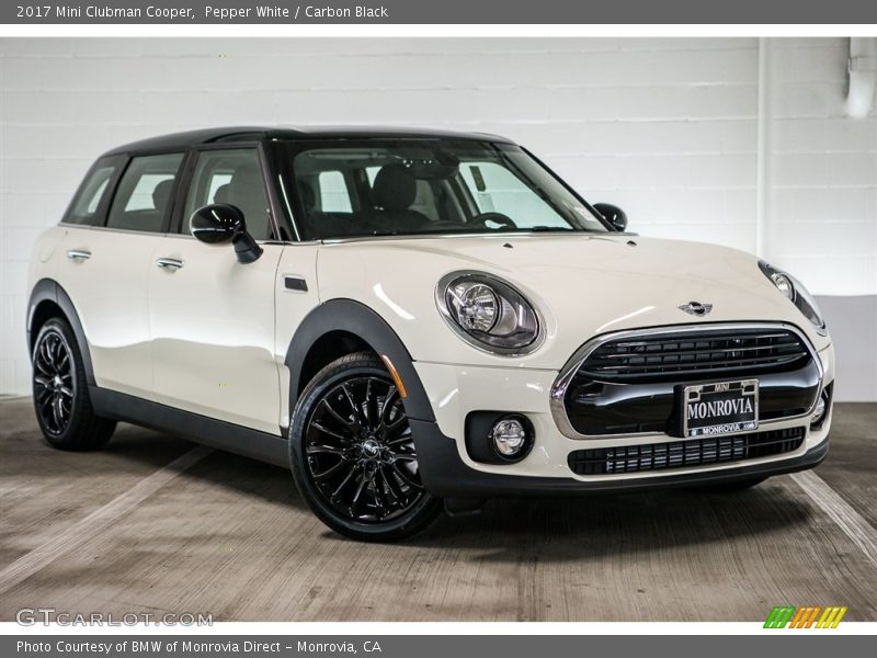 Pepper White / Carbon Black 2017 Mini Clubman Cooper