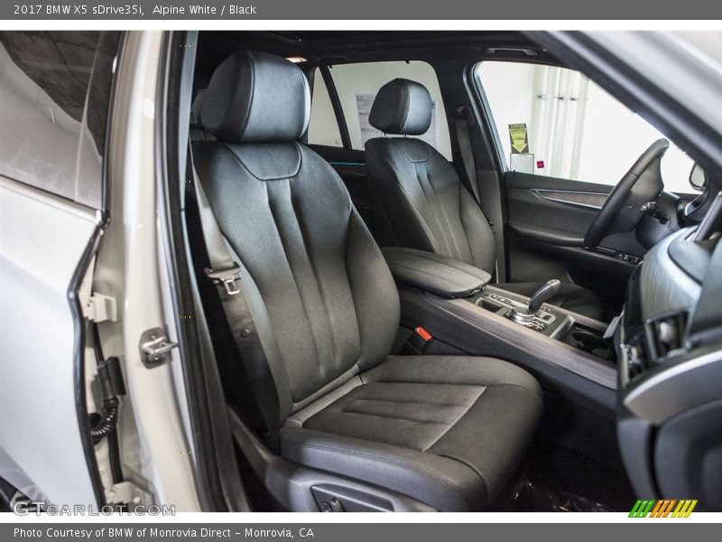 Alpine White / Black 2017 BMW X5 sDrive35i