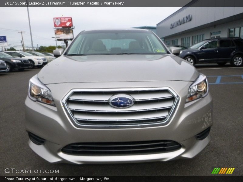 Tungsten Metallic / Warm Ivory 2017 Subaru Legacy 2.5i Premium