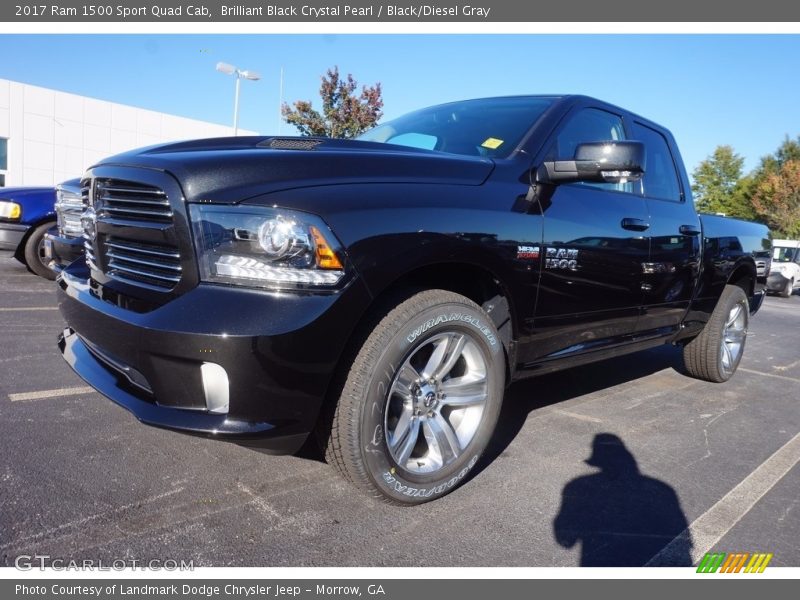 Front 3/4 View of 2017 1500 Sport Quad Cab