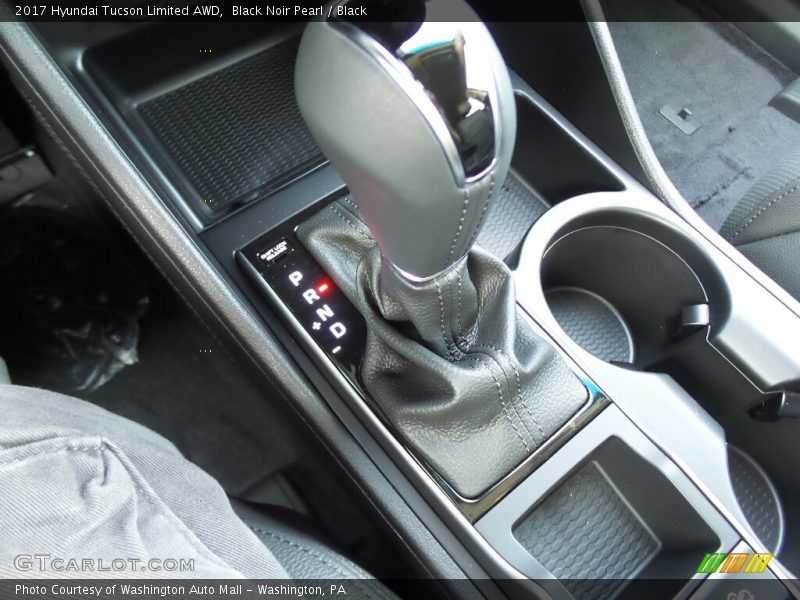 Black Noir Pearl / Black 2017 Hyundai Tucson Limited AWD