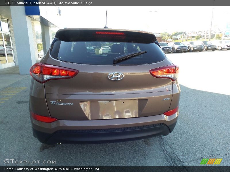 Mojave Sand / Beige 2017 Hyundai Tucson SE AWD