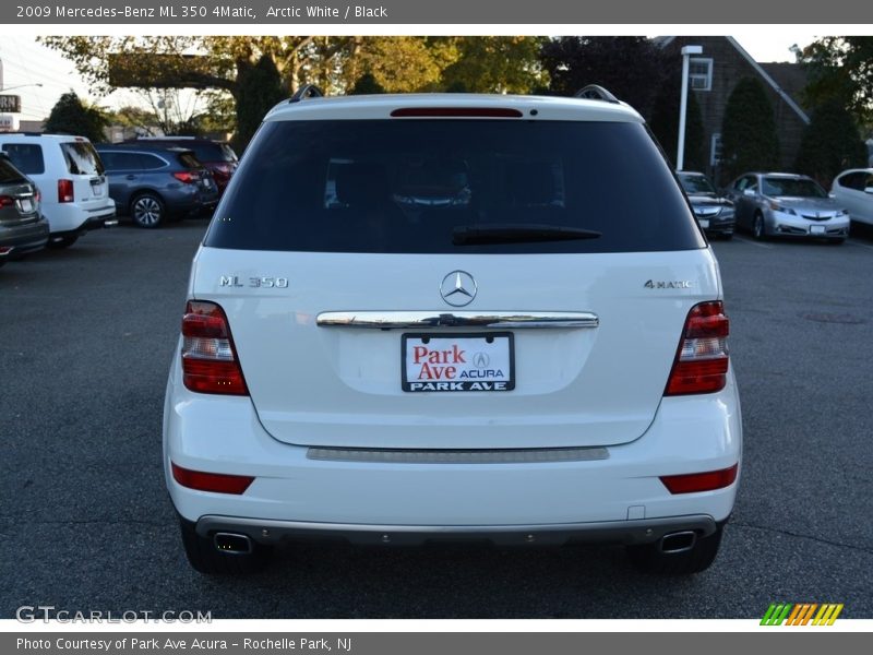Arctic White / Black 2009 Mercedes-Benz ML 350 4Matic