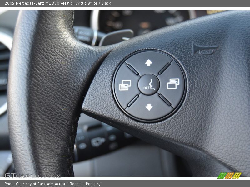 Arctic White / Black 2009 Mercedes-Benz ML 350 4Matic
