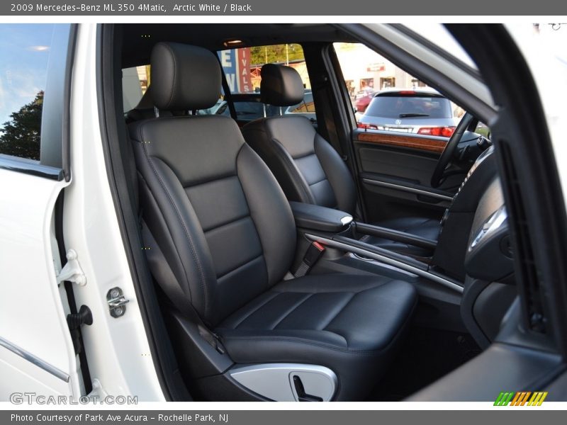 Arctic White / Black 2009 Mercedes-Benz ML 350 4Matic