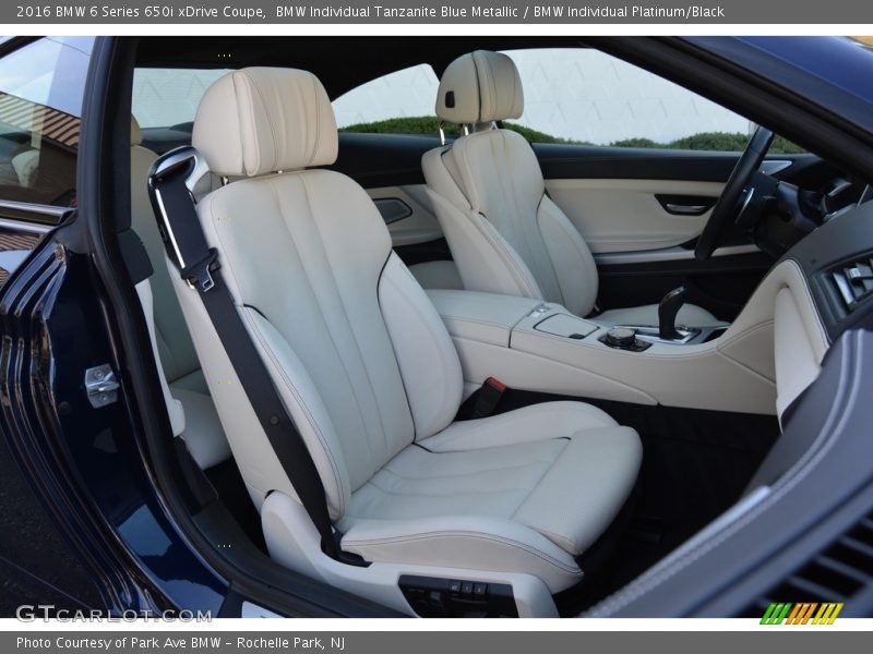 Front Seat of 2016 6 Series 650i xDrive Coupe