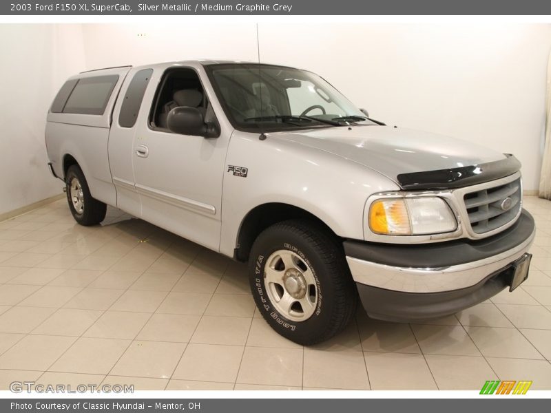 Silver Metallic / Medium Graphite Grey 2003 Ford F150 XL SuperCab