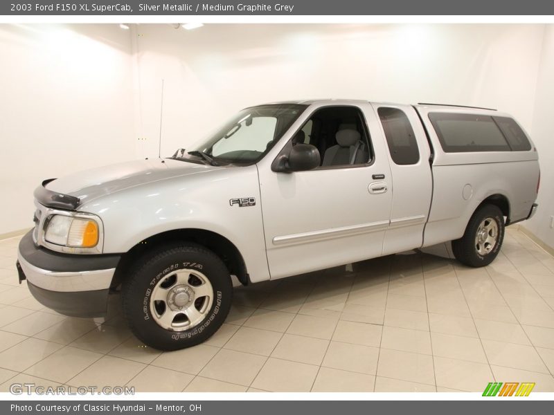 Silver Metallic / Medium Graphite Grey 2003 Ford F150 XL SuperCab