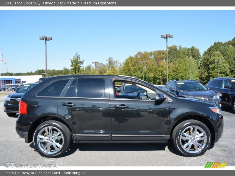 Tuxedo Black Metallic / Medium Light Stone 2013 Ford Edge SEL