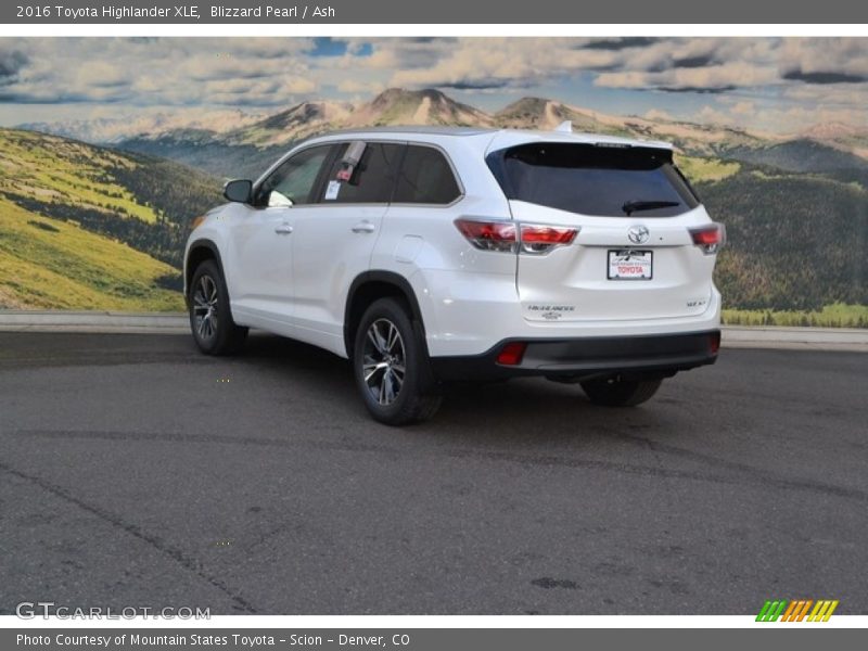Blizzard Pearl / Ash 2016 Toyota Highlander XLE