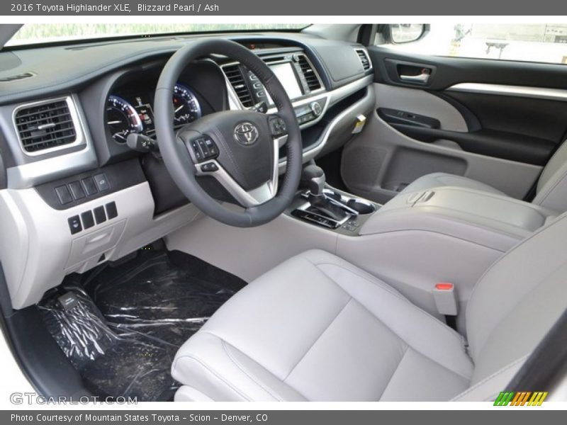 Blizzard Pearl / Ash 2016 Toyota Highlander XLE