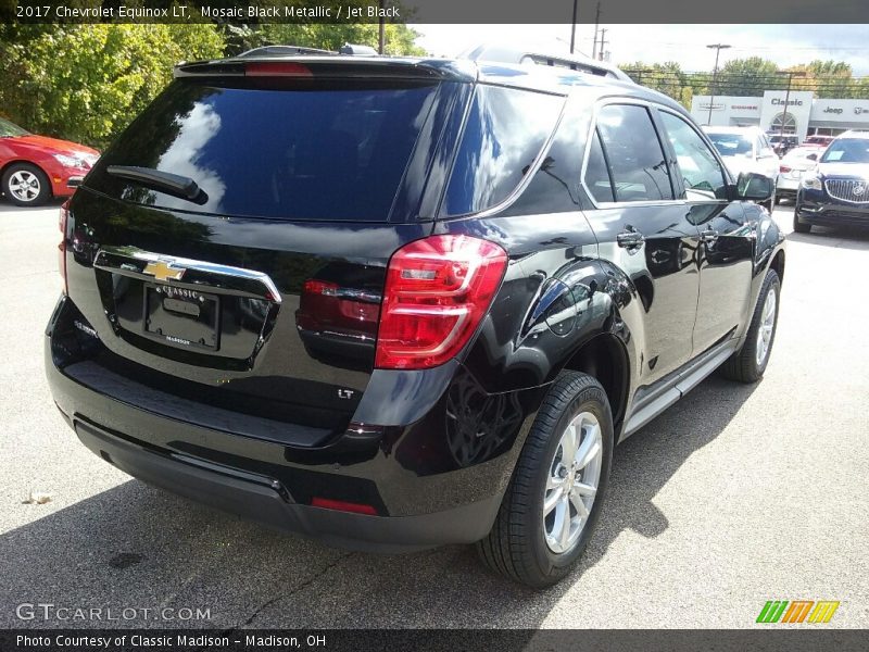 Mosaic Black Metallic / Jet Black 2017 Chevrolet Equinox LT