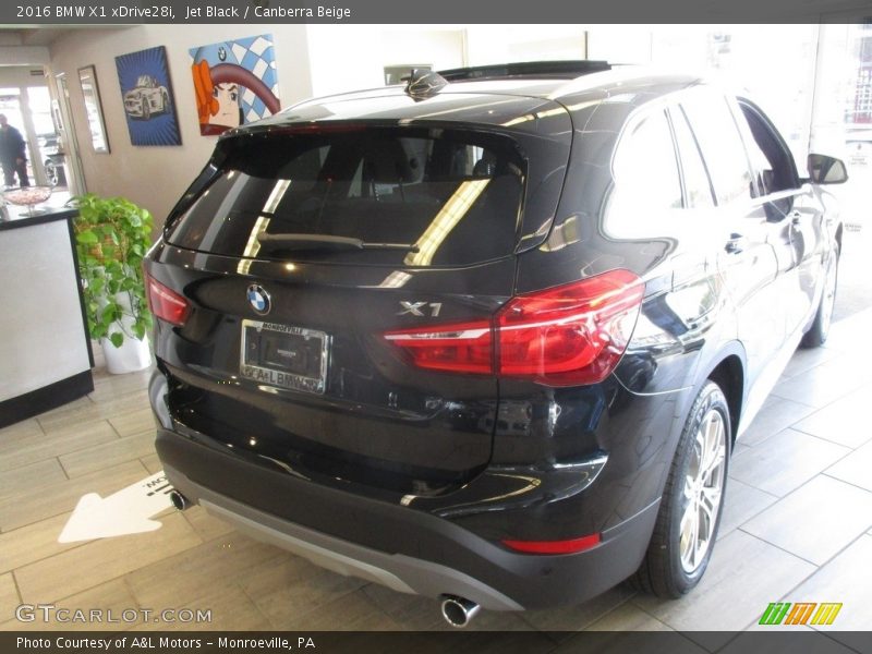 Jet Black / Canberra Beige 2016 BMW X1 xDrive28i