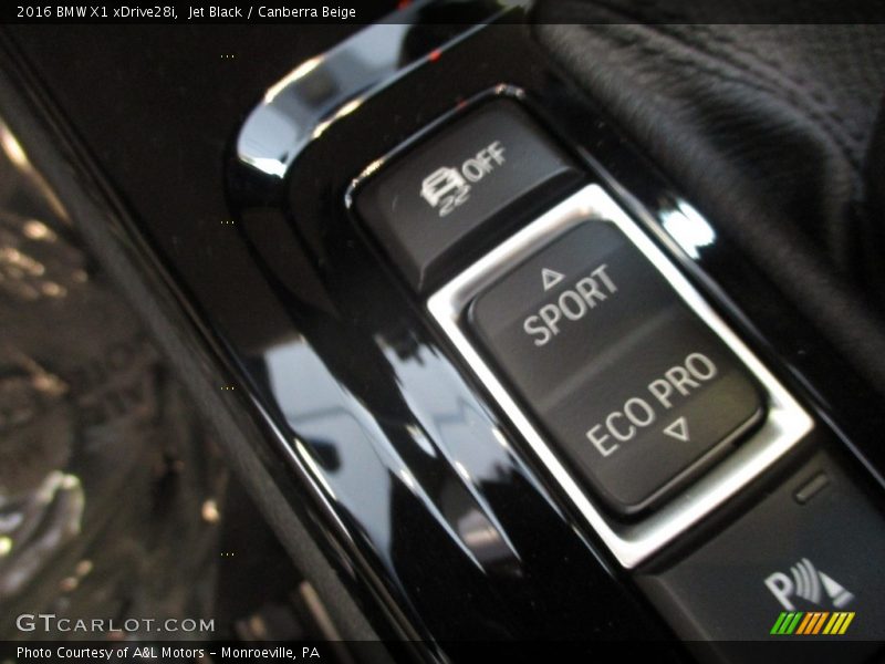 Jet Black / Canberra Beige 2016 BMW X1 xDrive28i