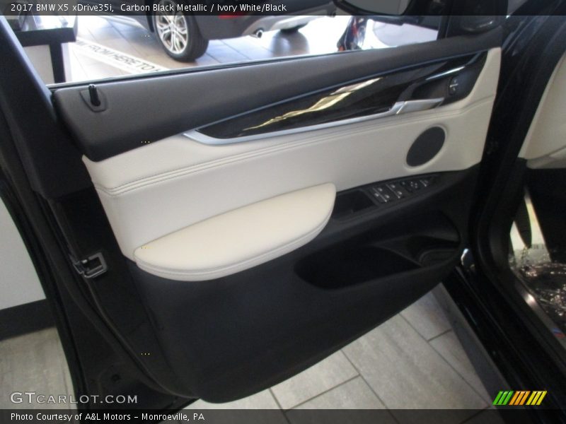 Carbon Black Metallic / Ivory White/Black 2017 BMW X5 xDrive35i