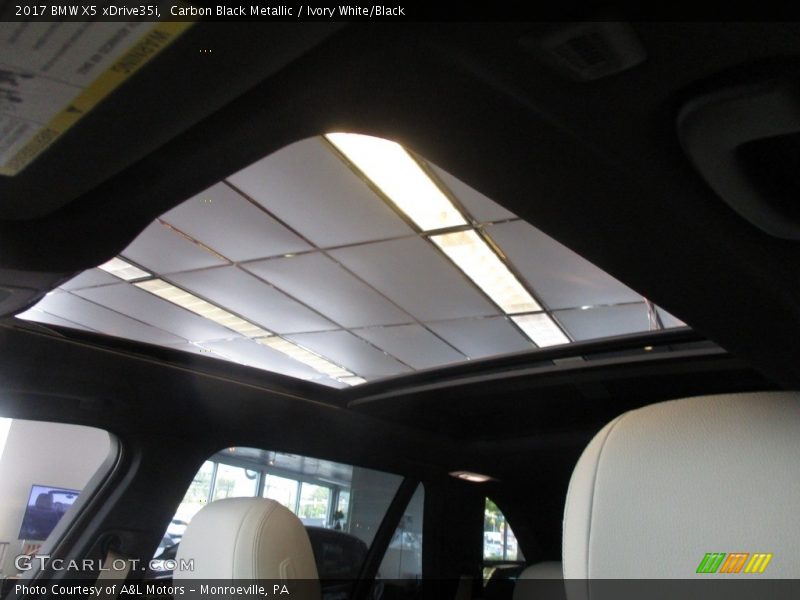 Carbon Black Metallic / Ivory White/Black 2017 BMW X5 xDrive35i