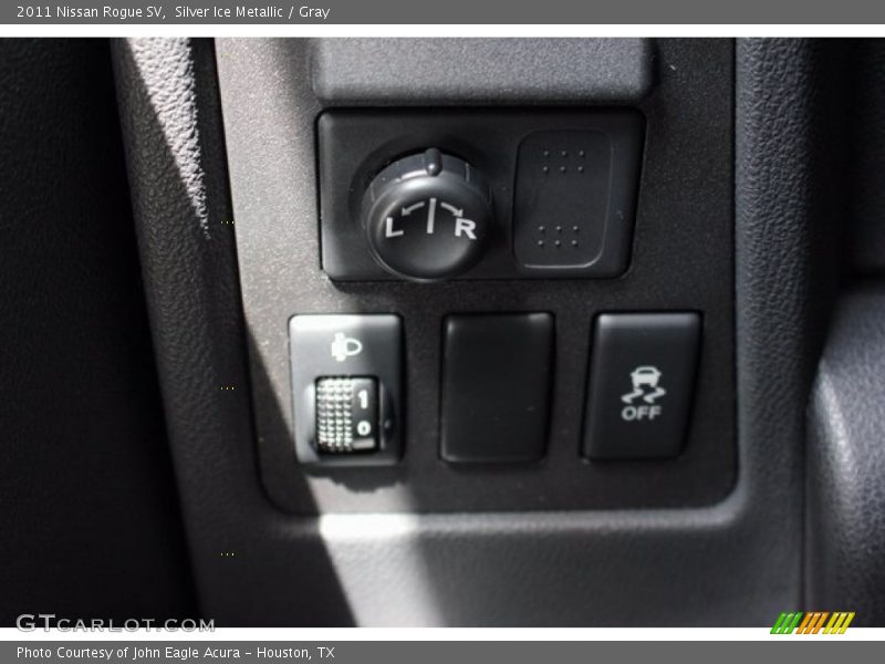 Silver Ice Metallic / Gray 2011 Nissan Rogue SV
