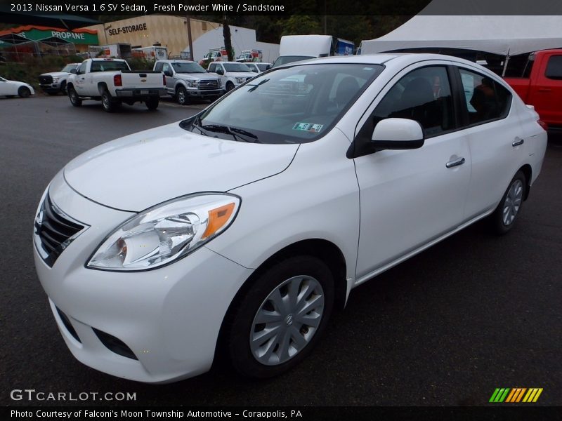 Fresh Powder White / Sandstone 2013 Nissan Versa 1.6 SV Sedan