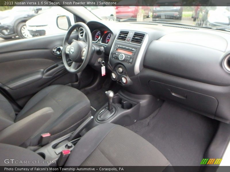 Fresh Powder White / Sandstone 2013 Nissan Versa 1.6 SV Sedan