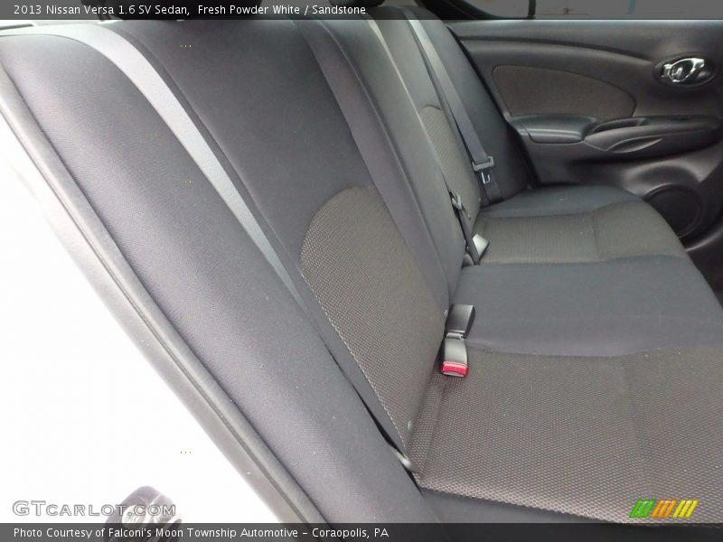 Fresh Powder White / Sandstone 2013 Nissan Versa 1.6 SV Sedan