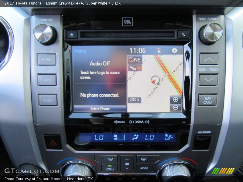 Super White / Black 2017 Toyota Tundra Platinum CrewMax 4x4